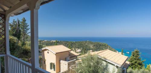 Agios Nikitas Nature Villas