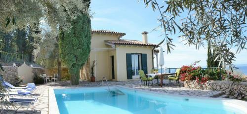 Agios Nikitas Nature Villas