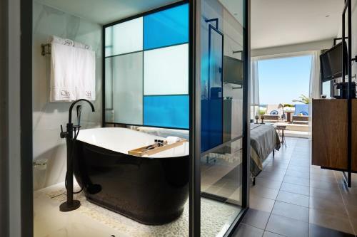 Hotel Blue Dream Palace Trypiti Beach Resort & Spa