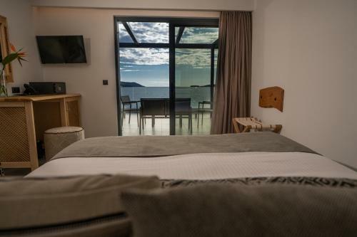 Hotel Zoe Seaside Resort