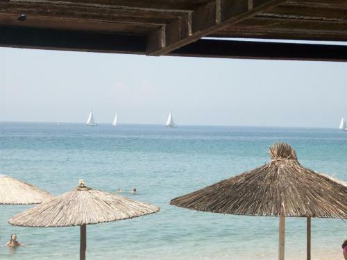 Aparthotel Lysistrata Bungalows