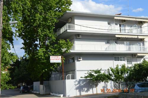 Aparthotel Galanis Studios And Apartments