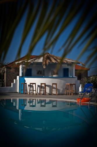 Aparthotel Viva Mare Foinikounta