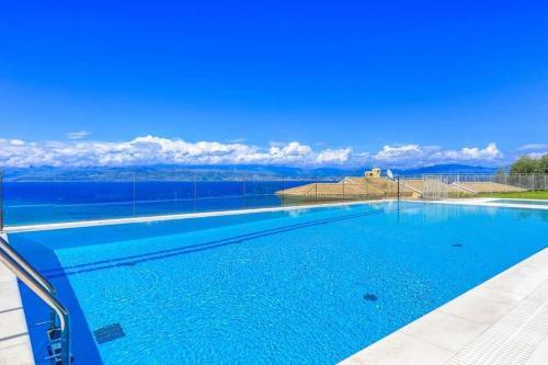 Apraos Villa Sleeps 14 Pool Air Con Wifi