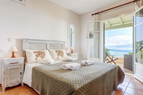 Apraos Villa Sleeps 14 Pool Air Con Wifi