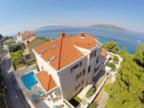 Holiday Home Villa Mustra