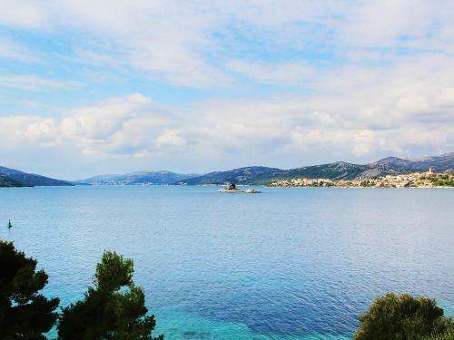 Holiday Home Villa Mustra