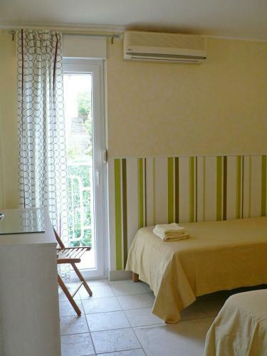 Apartment Vesa - By The Sea