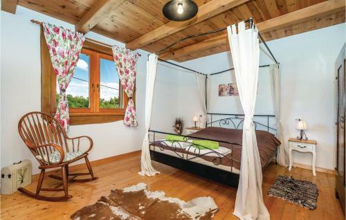 Two-bedroom Holiday Home In Bosiljevo