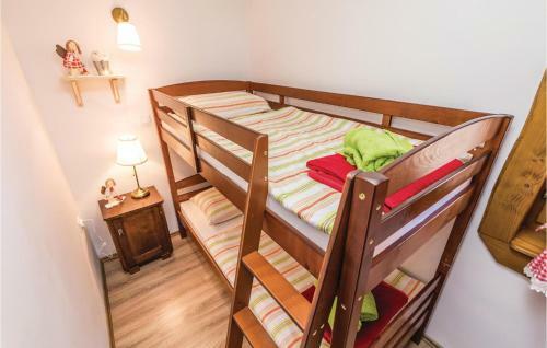 Two-bedroom Holiday Home In Bosiljevo