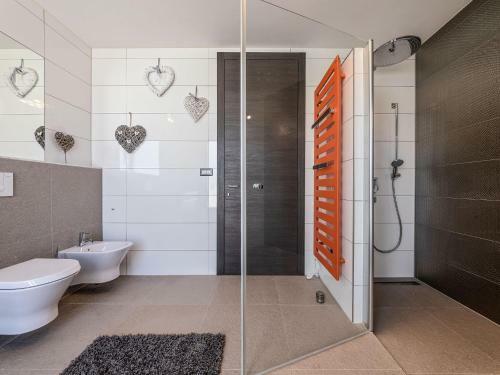 Luxury Villa With Private Pool In Labinci