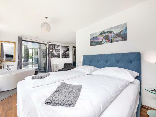 Luxury Villa With Private Pool In Labinci