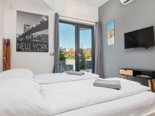 Luxury Villa With Private Pool In Labinci