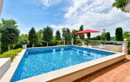 Five-bedroom Holiday Home In Sv.kriz Zacretje