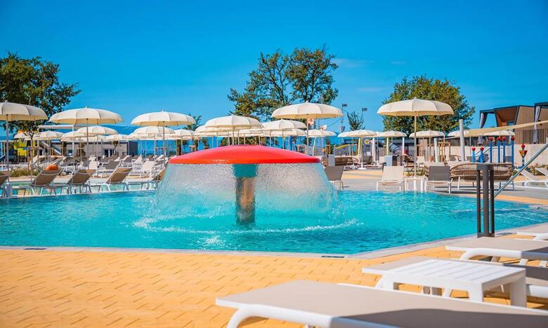 Aminess Atea Camping Resort Mobile Homes (Ex Camping Njivice)