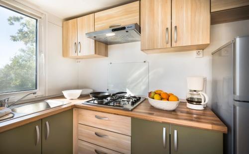 Aminess Atea Camping Resort Mobile Homes (Ex Camping Njivice)