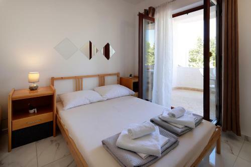 City Pool Apartments Novalja