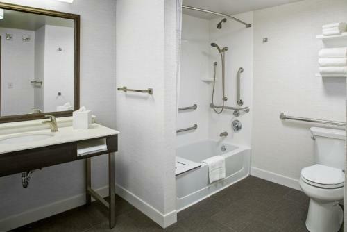 Hotel Hampton Inn & Suites Pittsburg Kansas Crossing
