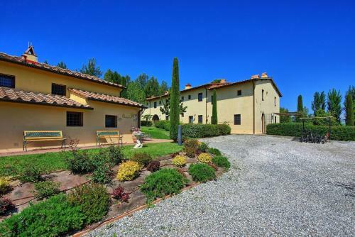 Case Nuove Apartment Sleeps 2 Air Con T242136
