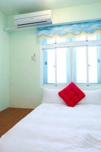 My Starry Bed And Breakfast