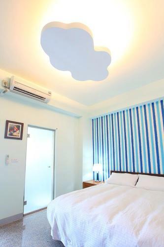 My Starry Bed And Breakfast