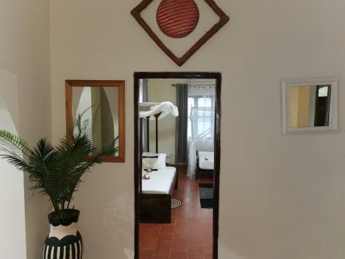Hostal Bwejuu Beach Palm Villa