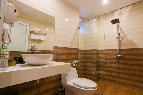 Villa Riverside White House Hotel