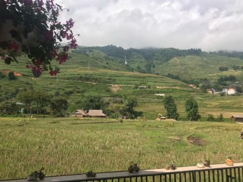 Ta Van Family Homestay