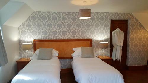 Hostal Sadlers Guest House