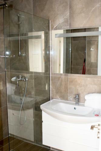 Holiday Luxury Apartments