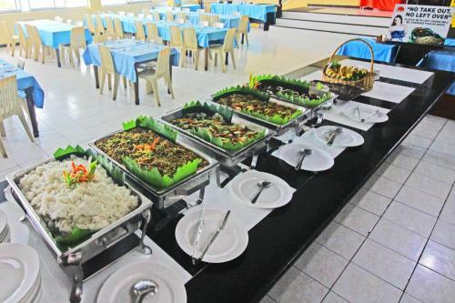 Hotel Caliraya Resort Club