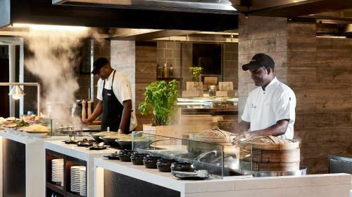 Hotel Fiji Marriott Resort Momi Bay