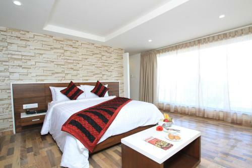 Icon Business Hotel By Bhagini