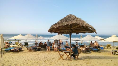 Bed & Breakfast An Bang Beach Town Homestay