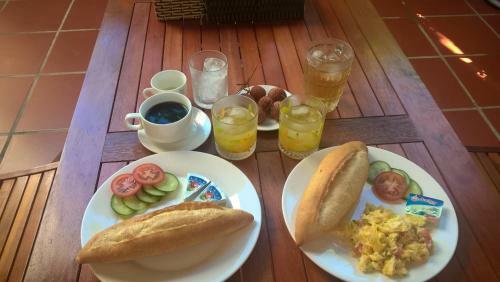 Bed & Breakfast An Bang Beach Town Homestay