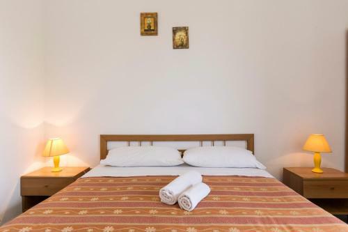 Hostal Europa Rooms And Restaurant