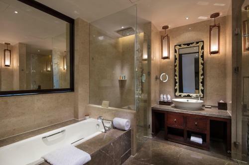 Hotel Hilton Linzhi Resort