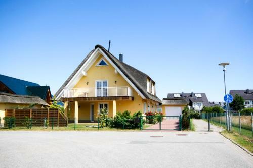 Reetdachhaus "strandhaus Sterni"