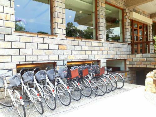 Hua Ge Hot Spring Hotel