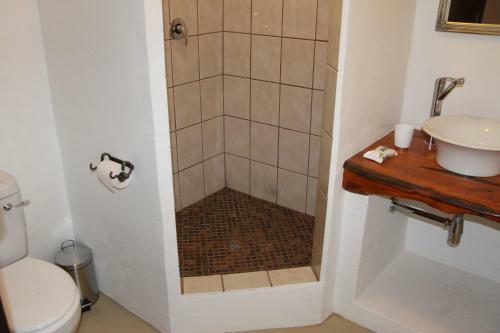 Lodge Shakati Private Game Reserve
