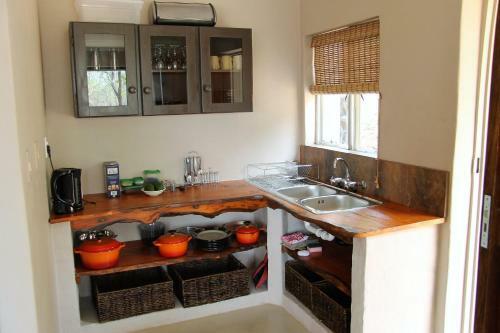 Lodge Shakati Private Game Reserve