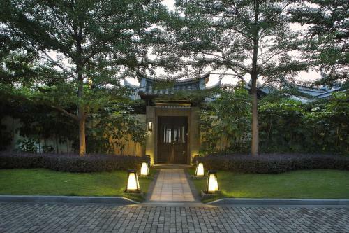 Elite Spring Villas