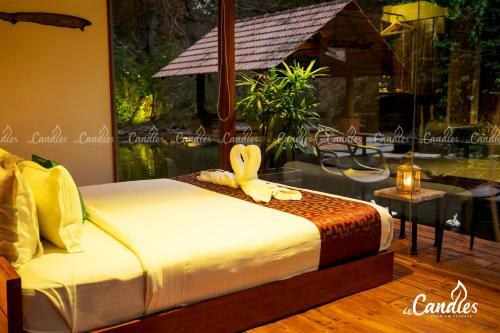 Hotel Le Candles Resort