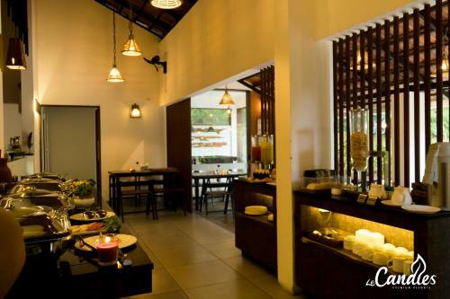 Hotel Le Candles Resort