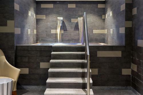 Hotel Le Meridien Dhaka