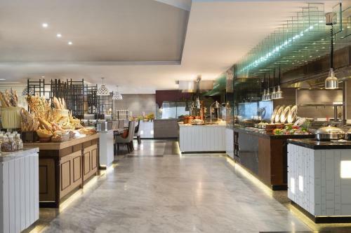 Hotel Le Meridien Dhaka