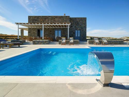 Hotel Lithos Luxury Rooms (adults Only)