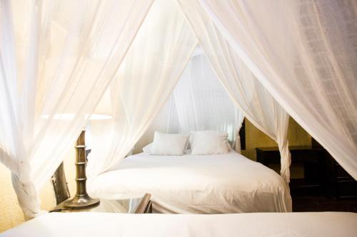Hotel Om Tulum Caba�as And Beach Club