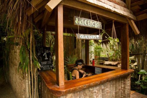 Hotel Om Tulum Caba�as And Beach Club