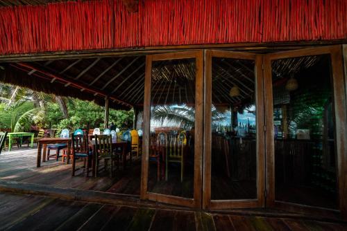Hotel Om Tulum Caba�as And Beach Club